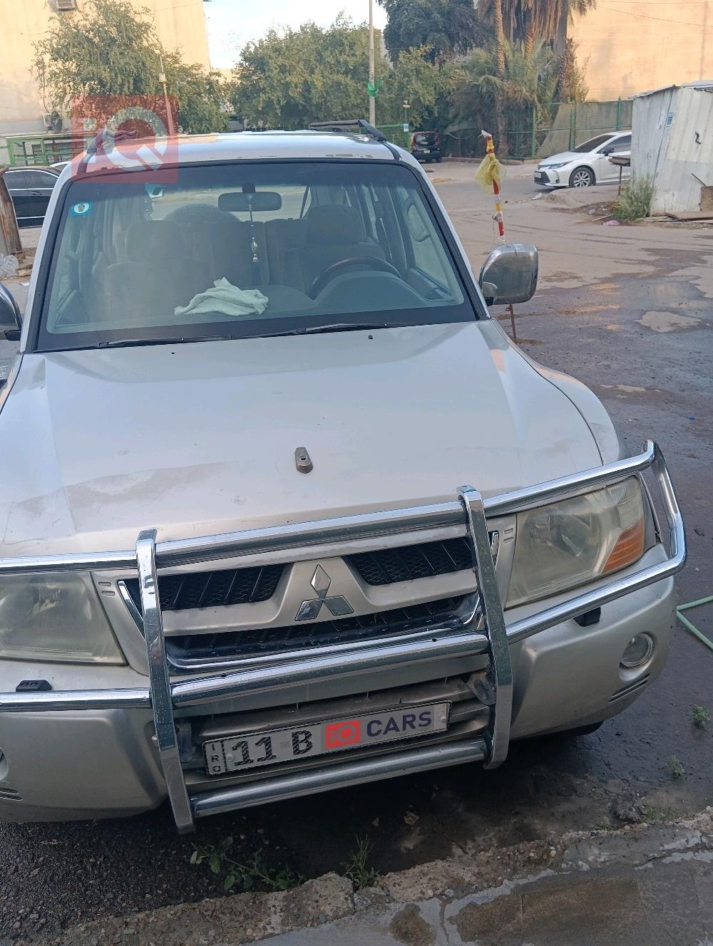 ميتسوبيشي باجيرو